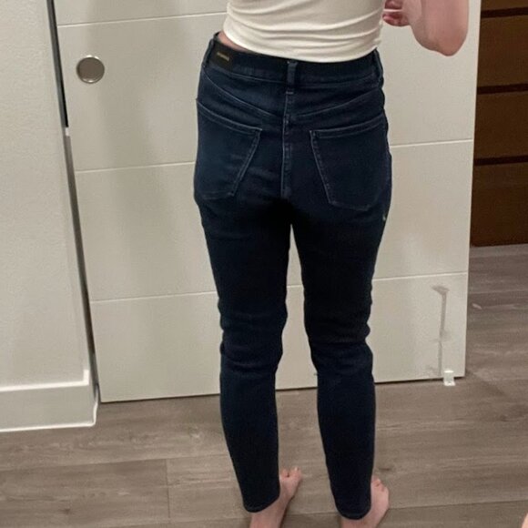 Express Skinny High Rise Jeans (4L) - Picture 3 of 3